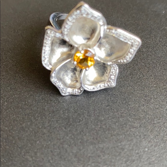 Citrine flower ring - Picture 5 of 5